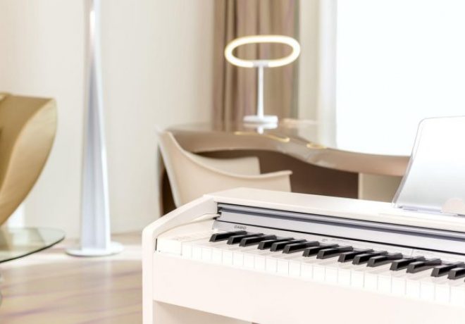 lounge-met-piano-van-hotel-nhow-in-berlijn